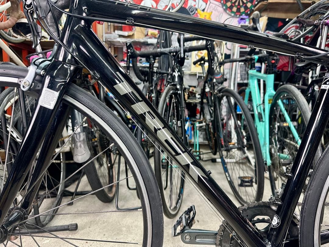 TREK EMONDA ALR4基本分解発送送料無料！完成車配送ご相談ください！
