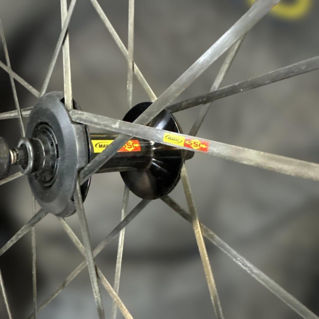 MAVIC COSMIC SLR クリンチャーフロント　リムブレーキ