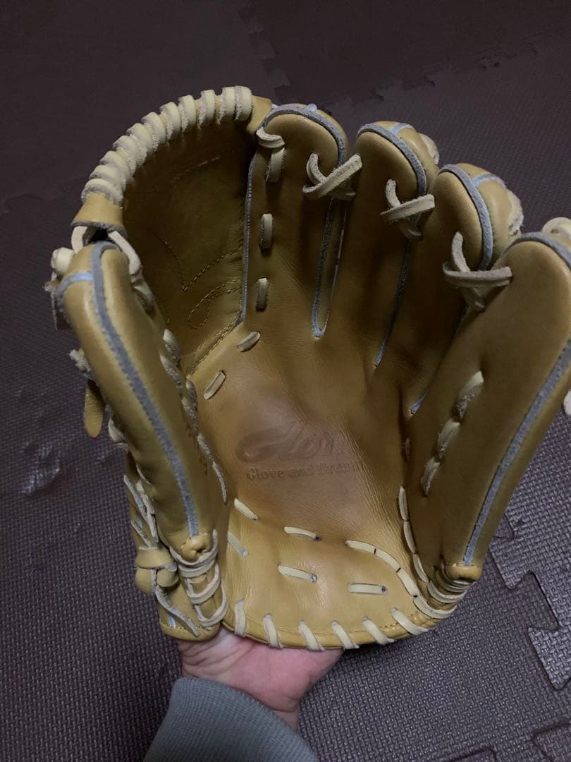 グロム硬式オーダーグラブ　前沢力さん風