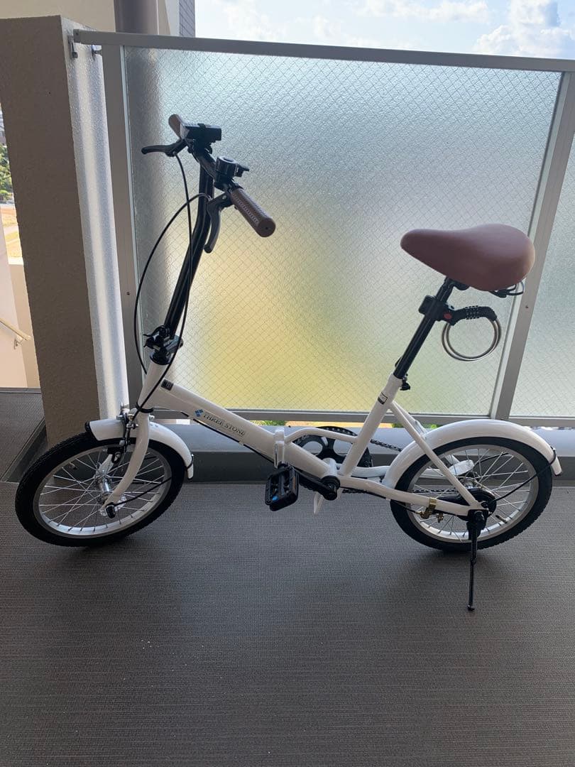 送料込み!走行2km程度 折りたたみ自転車 ホワイト ブラウンサドル