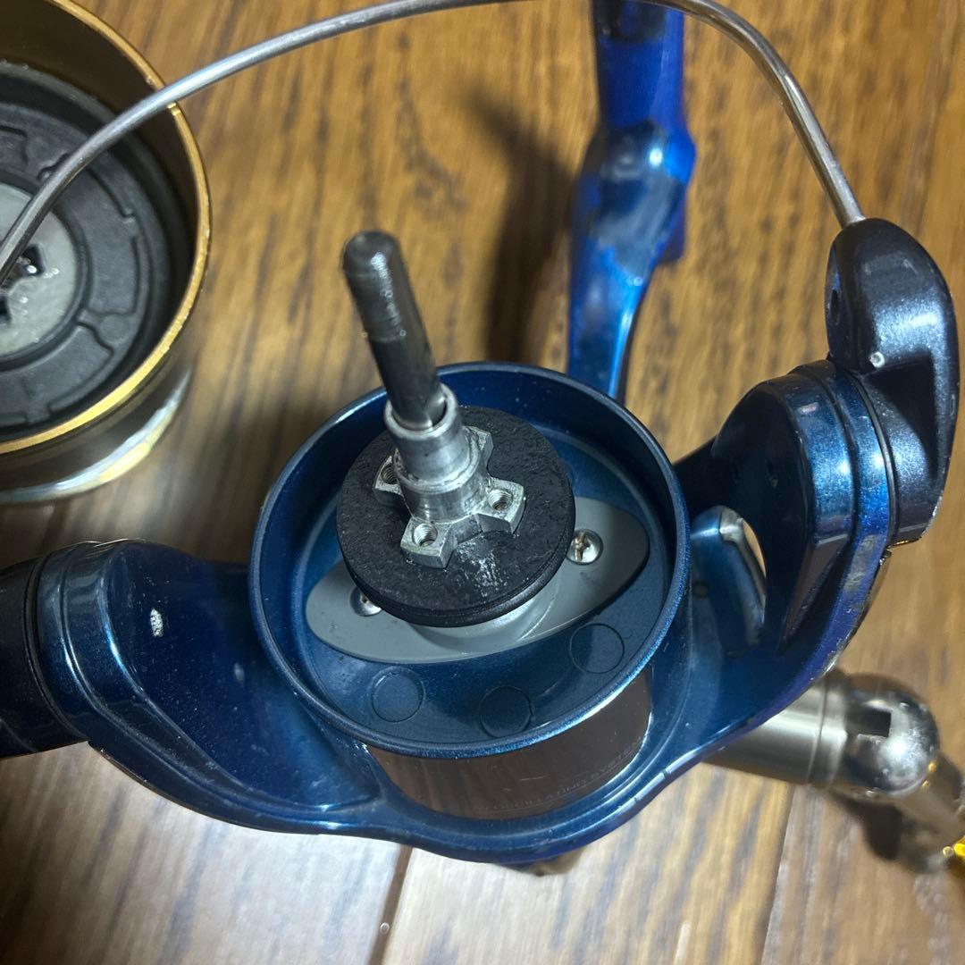 01STELLA 8000 HGスピニングリール