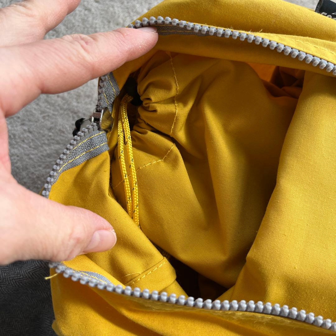 Soomloomヘキサタープ4.2ｍｘ4.1ｍ 焚き火可 ポール付き