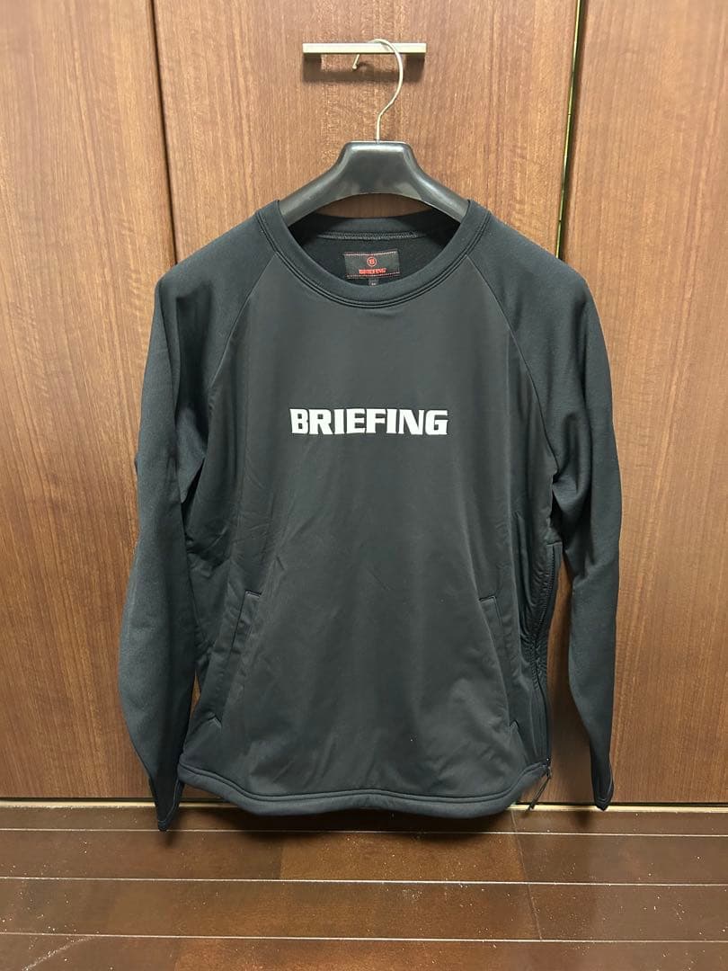 BRIEFING ブリーフィング　Mサイズ ブラック　トレーナー長袖　新品未使用