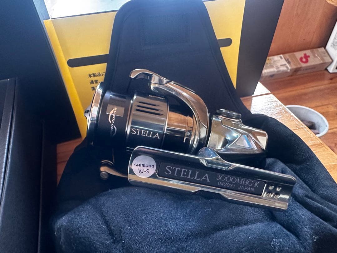 SHIMANO 22ステラ　3000MHG リール 本体