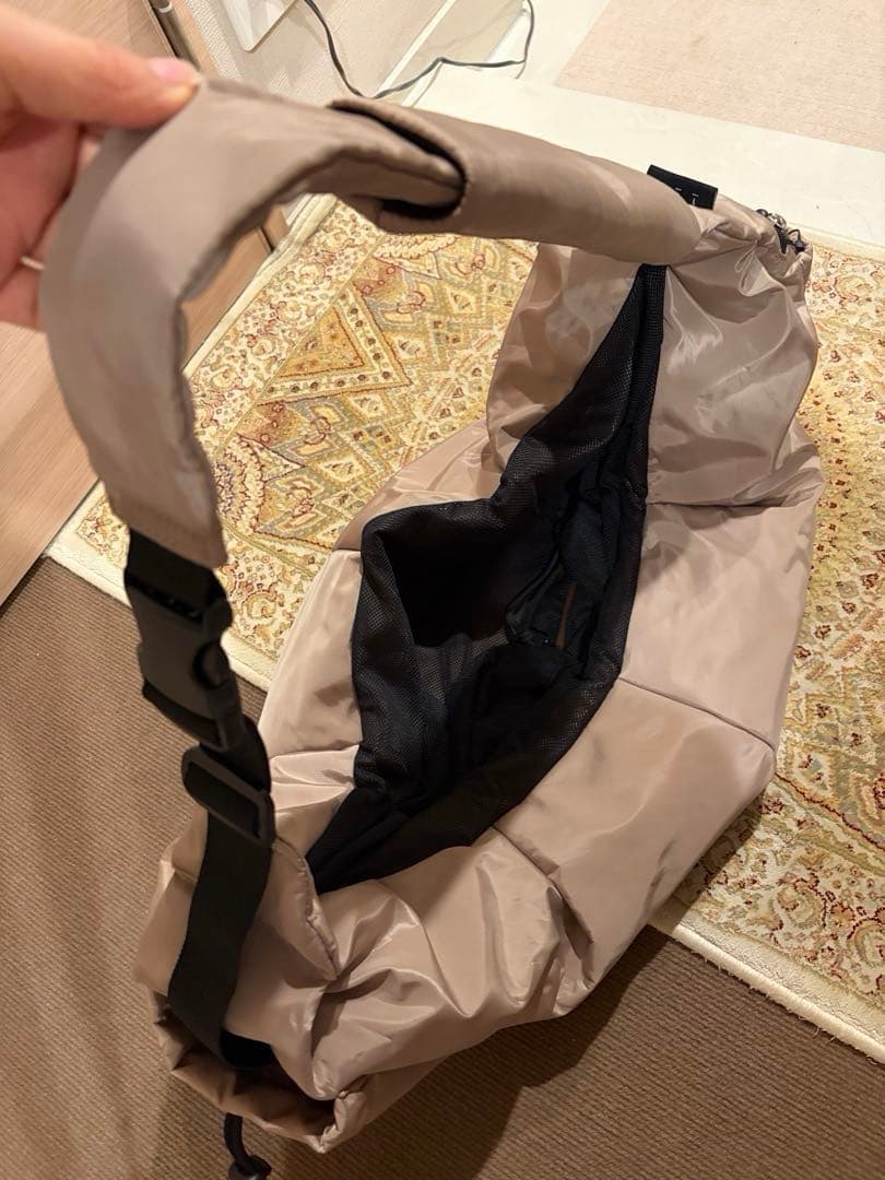 【美品ユニセックス】ペットスリングバック（PUFF P25001）