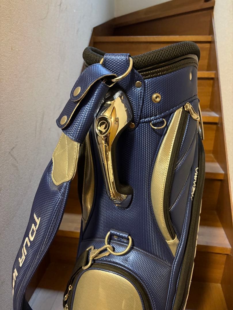 ホンマ ツアーワールド キャディバッグ　HONMA