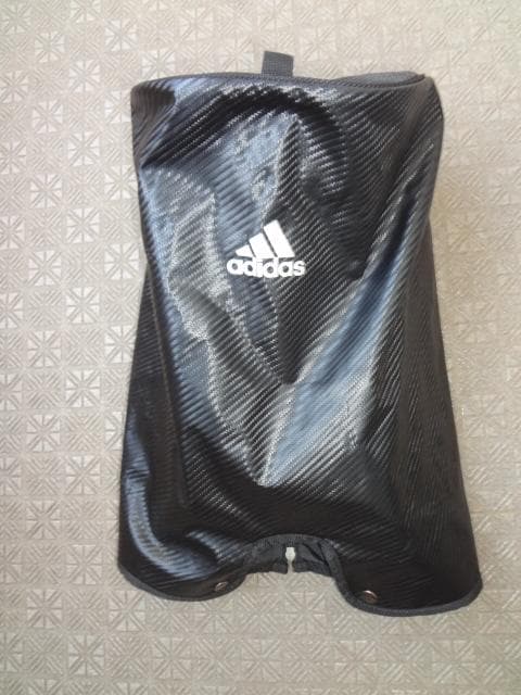 アディダス / adidas 9型軽量キャディバッグ （AWP91）USED