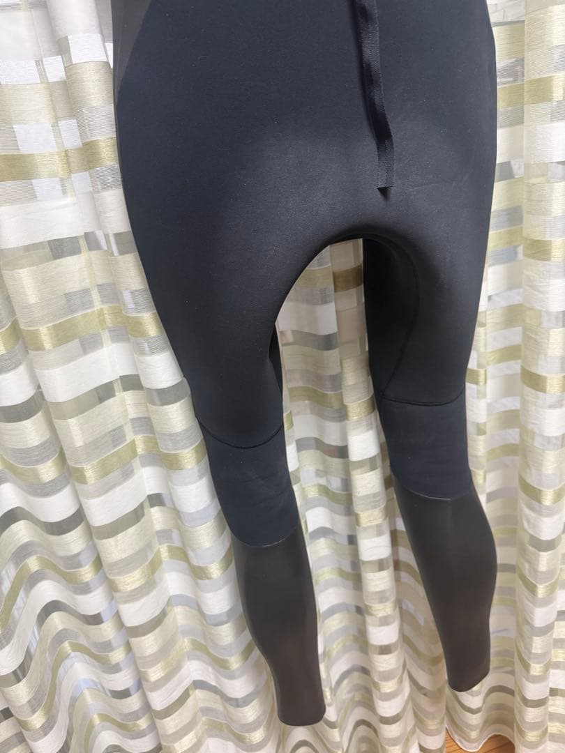 2025 最新　極美品　JULY WETSUITS フルスーツ ジャーフル