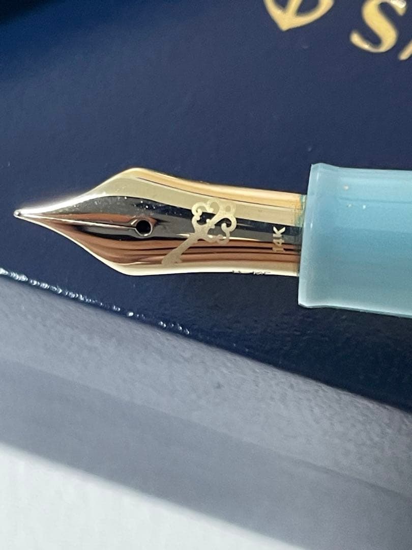 万年筆　BUNGUBOX Magic of Alice ブングボックス　アリス