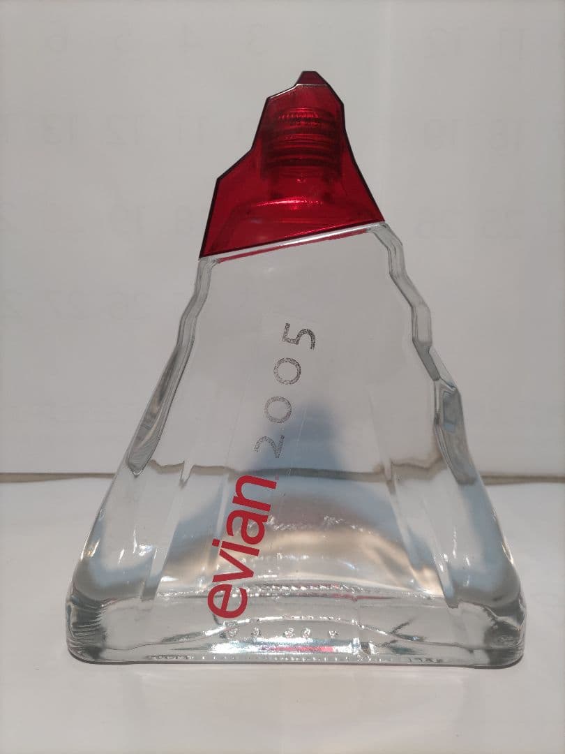 エビアン イヤー・コレクターズ ボトル 2000〜2005 6本セット／未開封