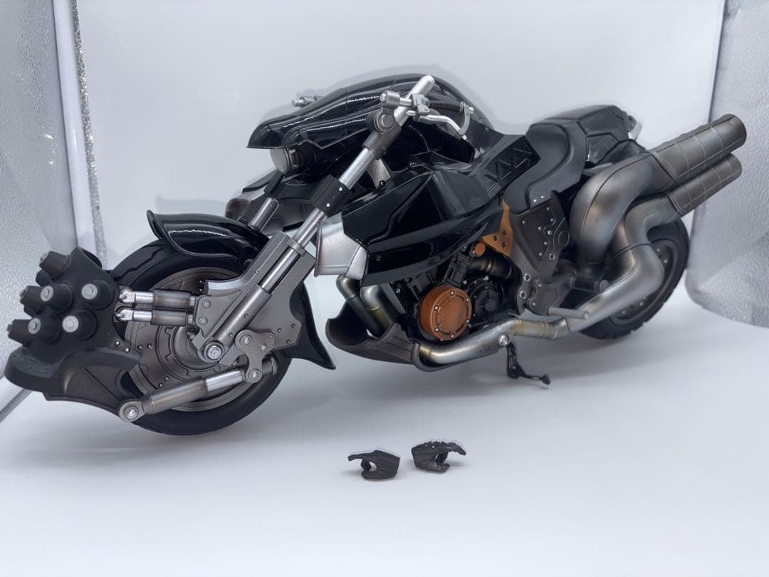 プレイアーツ改　ファイナルファンタジー7リメイク　ハーディデイトナ