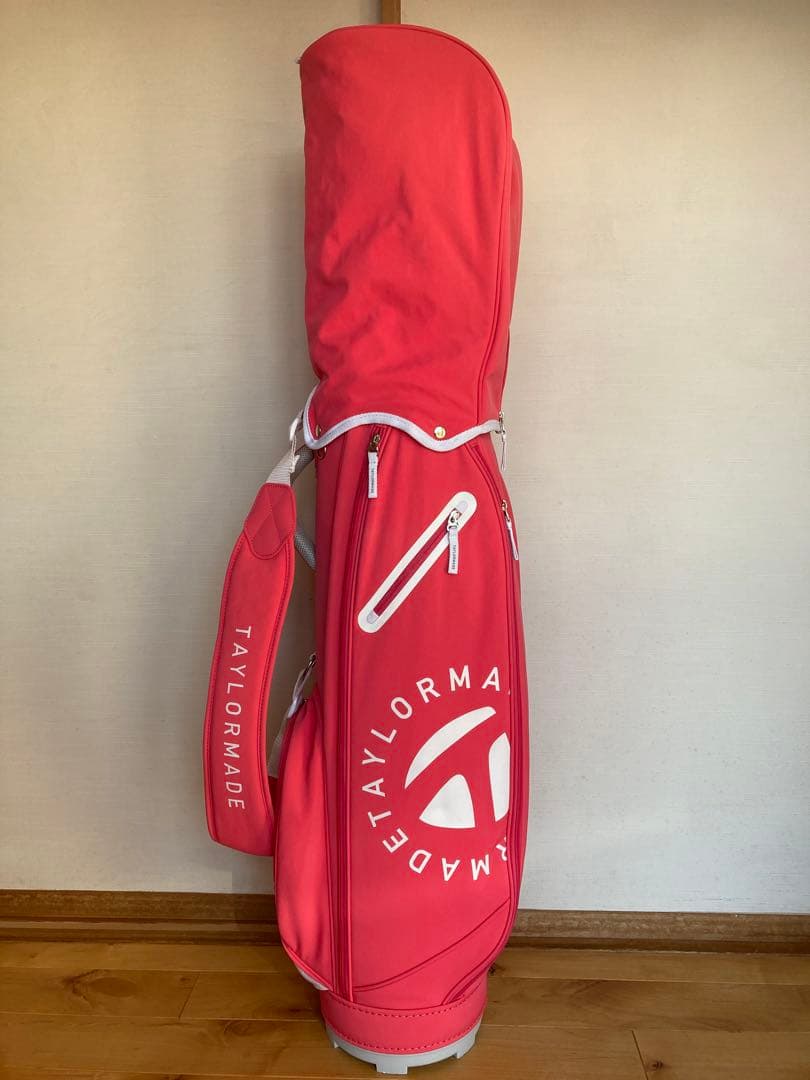 TaylorMade　キャディバッグ　ゴルフバック　8.5インチ　ピンク