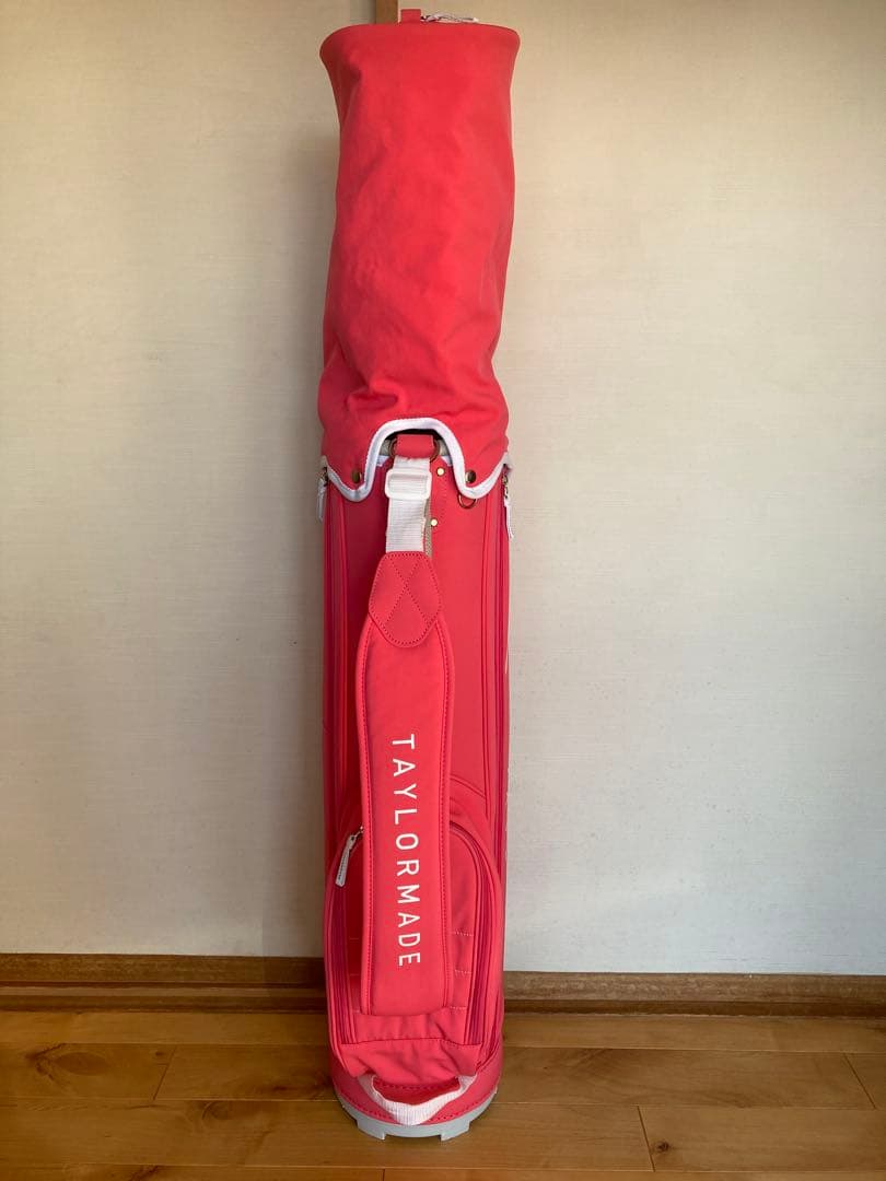 TaylorMade　キャディバッグ　ゴルフバック　8.5インチ　ピンク