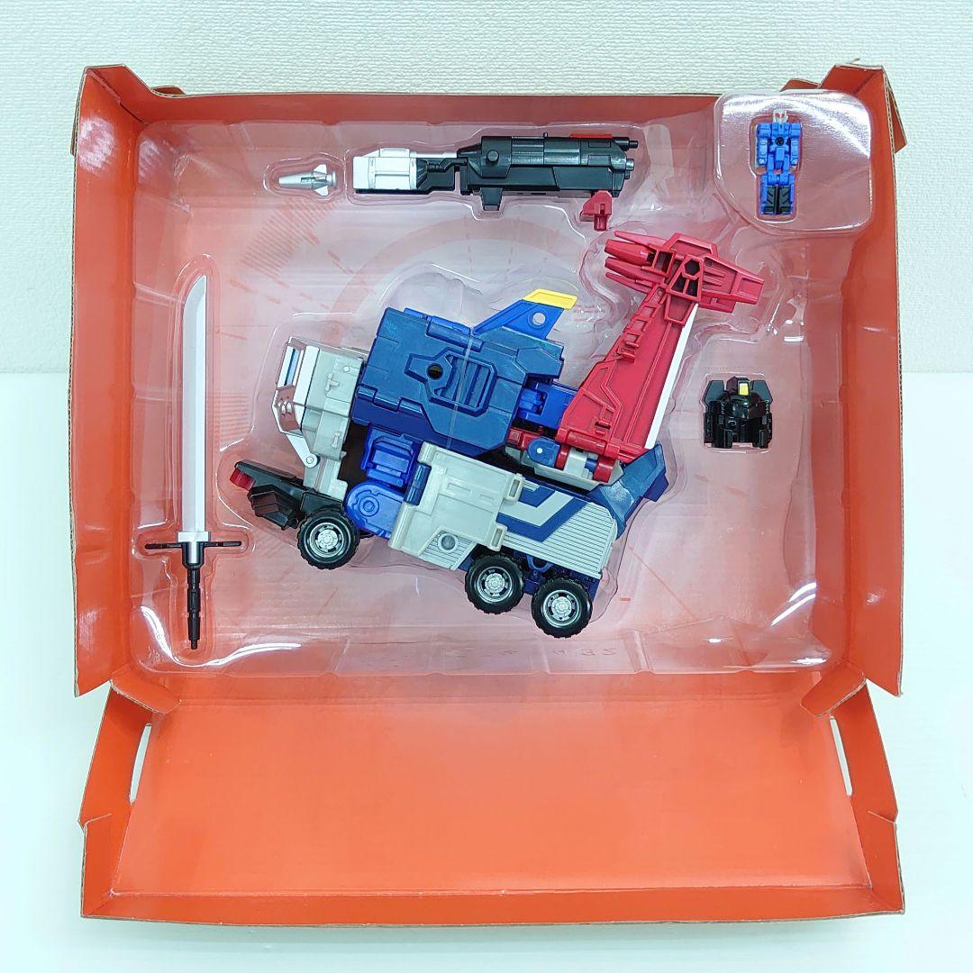 トランスフォーマー レジェンズ　ゴッドボンバー LG42