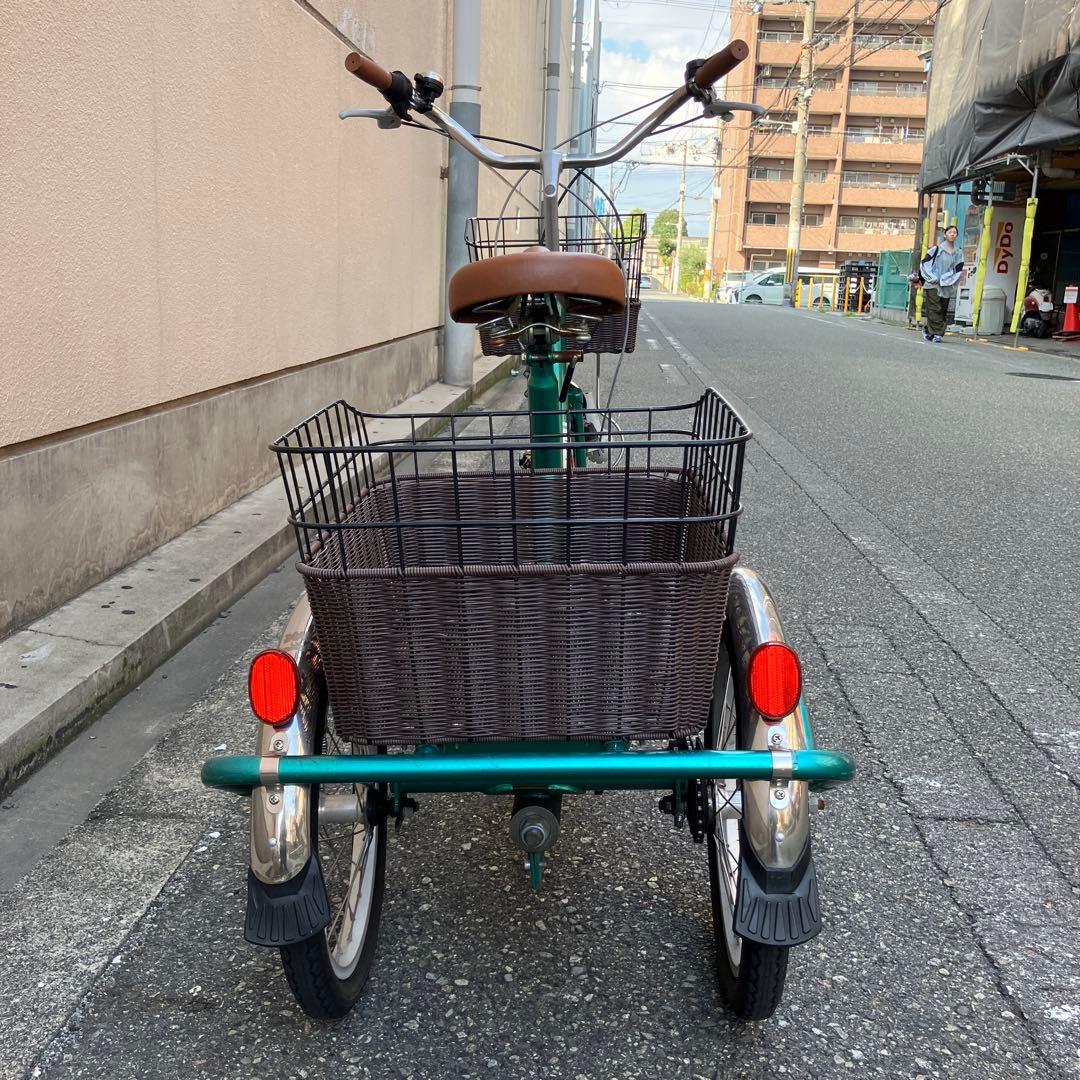 ピカ　自転車　三輪車　緑　買い物にも安心前タイヤ20インチタイヤ16インチ