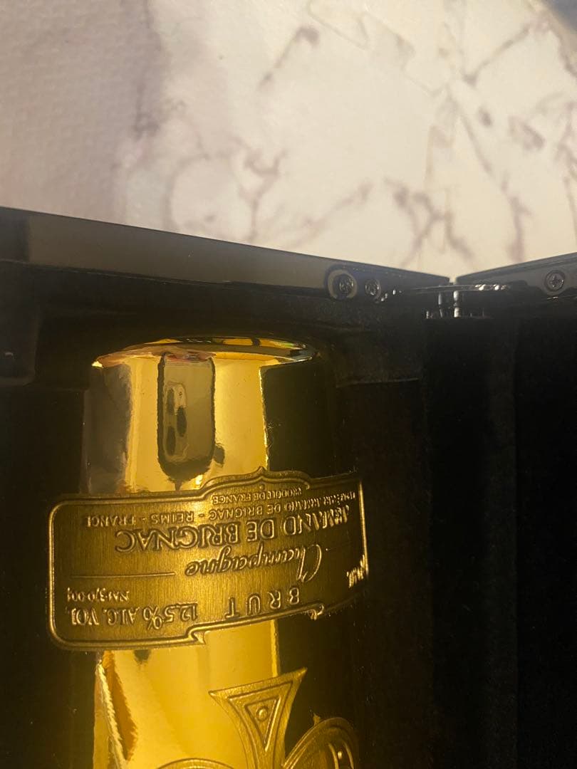 【未開封】アルマンド ゴールド ブリュット 750ml 箱専用ケース付き 正規品