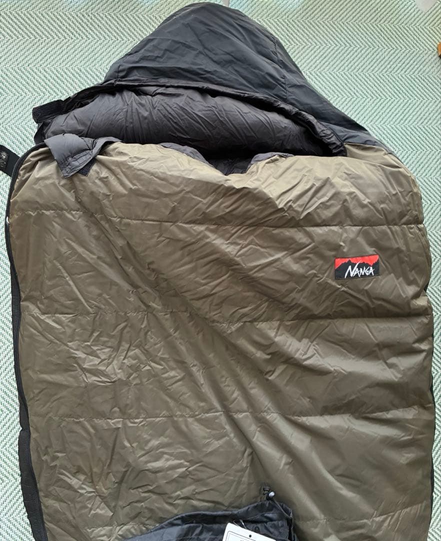 NANGA 寝袋 オーロラSTDレギュラーサイズ　オリーブグリーン　650FP