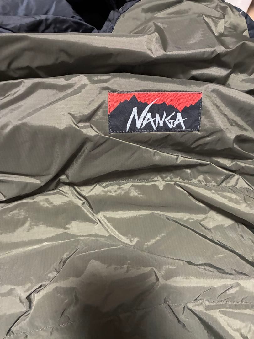 NANGA 寝袋 オーロラSTDレギュラーサイズ　オリーブグリーン　650FP