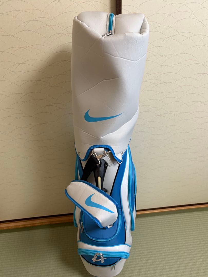 わ*ん様 NIKEゴルフキャディバッグ