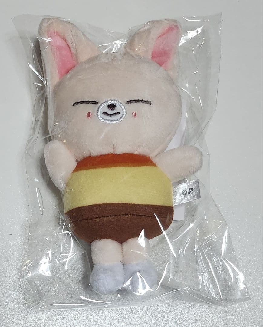 新品　SKZOO スキズー stray kids プリン バッグチャーム
