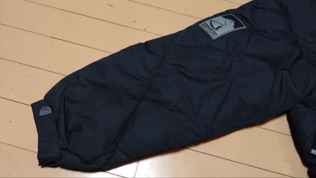 BURTON ダウンタイプ スノボジャケット Mサイズ バートン