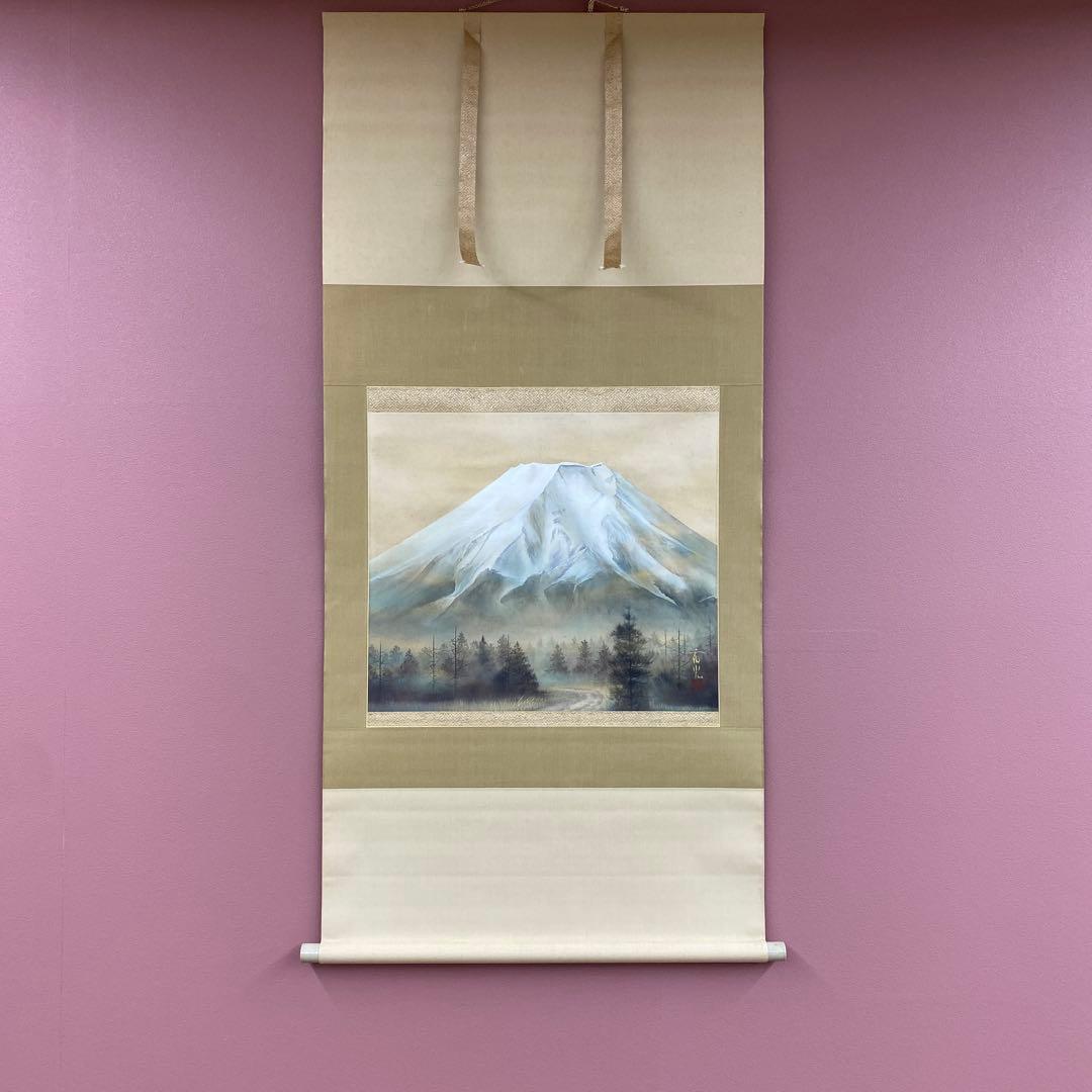 美品 掛け軸 小林希光作 金地 富士図 共箱 太巻き付 美術年鑑掲載