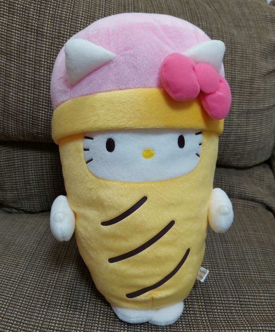 カプすけ　ハローキティ　ジャイアントカプリコ　ぬいぐるみ