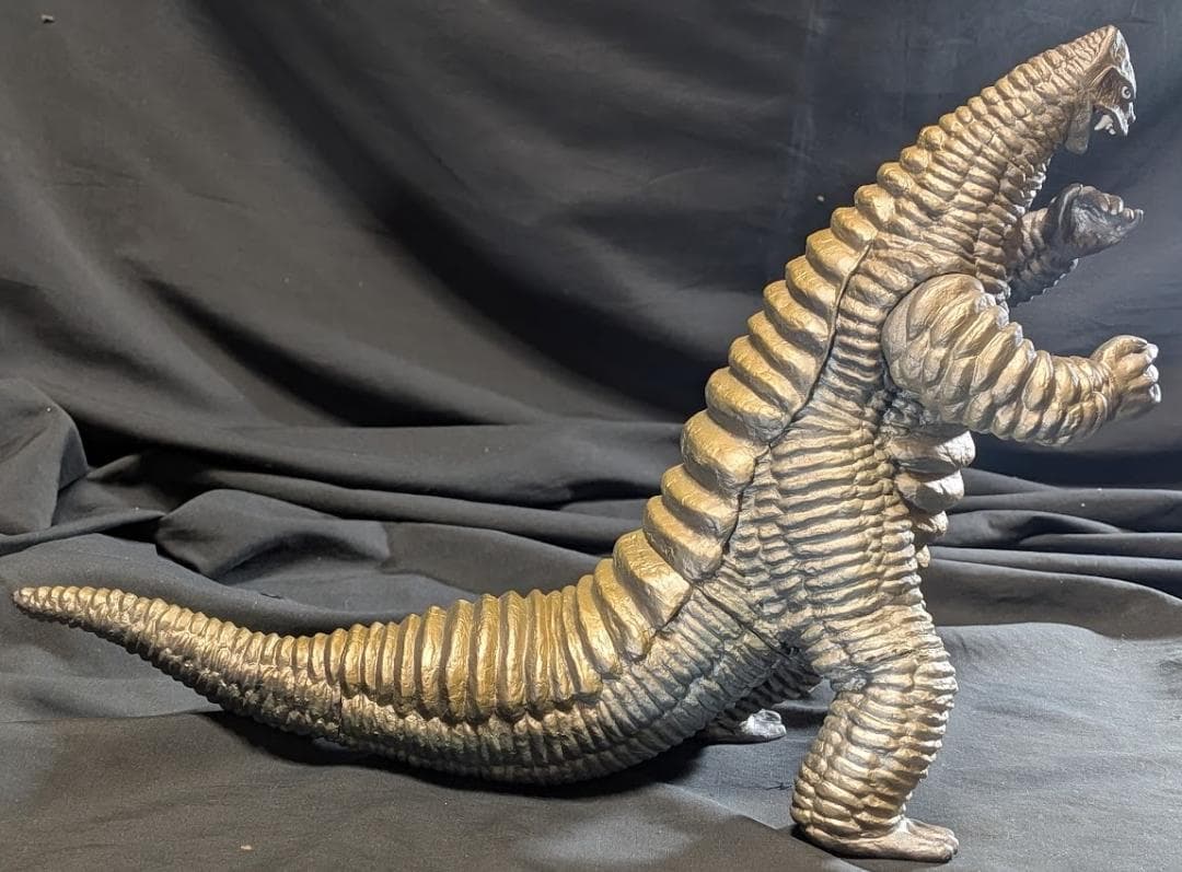 レッドキング二代目「ウルトラマン」登場怪獣（ＣＣＰ）ソフビフィギュア