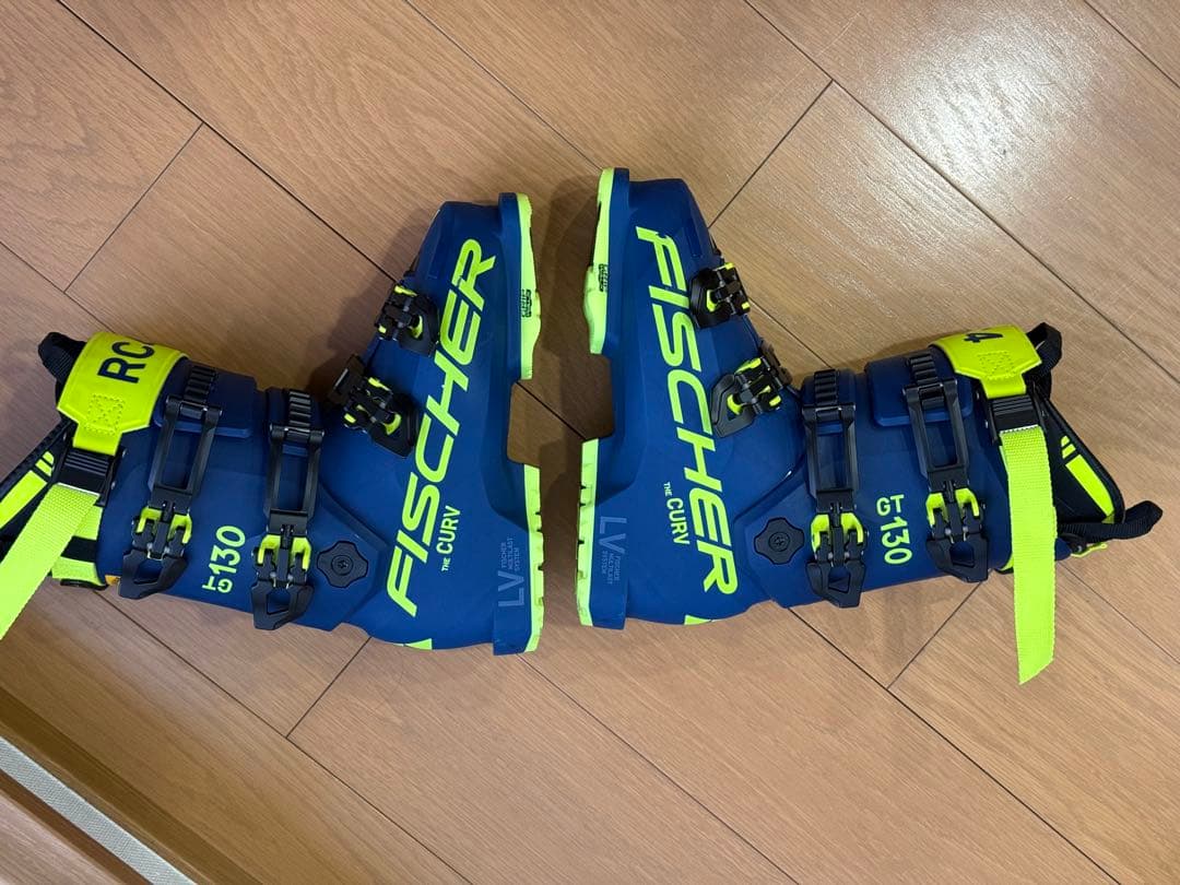 スキー FISCHER THE CURV GT130 VAC GW LV
