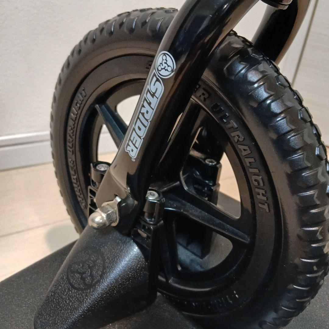 ストライダー イエロー バランスバイク【ロッキングベース付き】