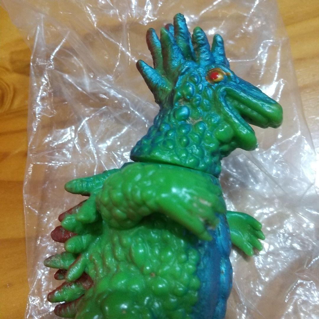 ミニソフビ マルサン ベロクロン