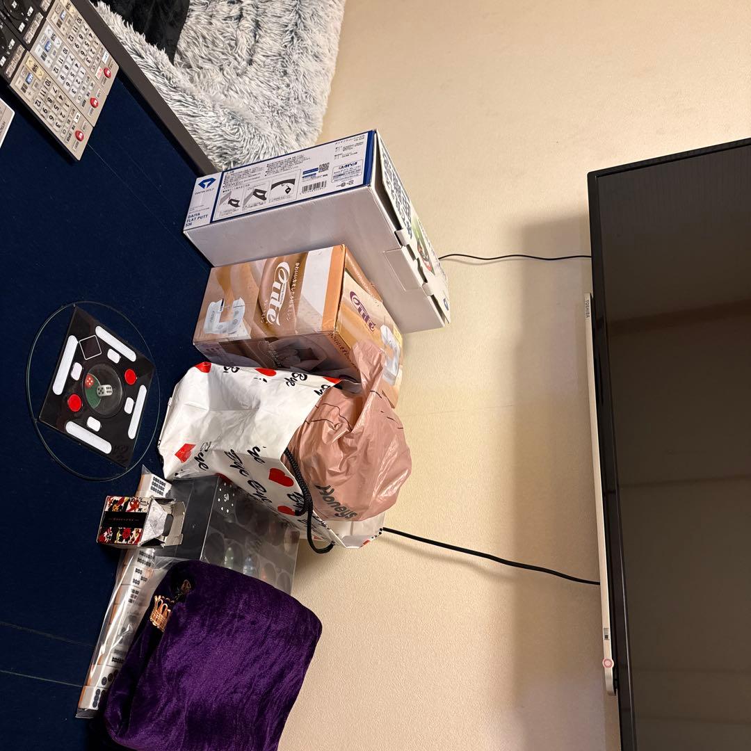 電動麻雀　卓　　　激安セット、イス、テーブルセット売り即使えます値下げしました