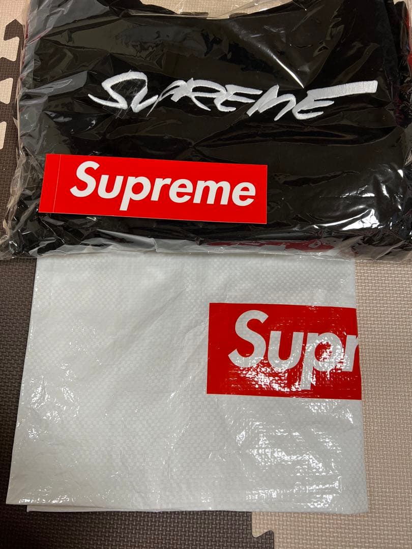 坂*口様 Supreme Futura Hooded Sweatshirt \"B