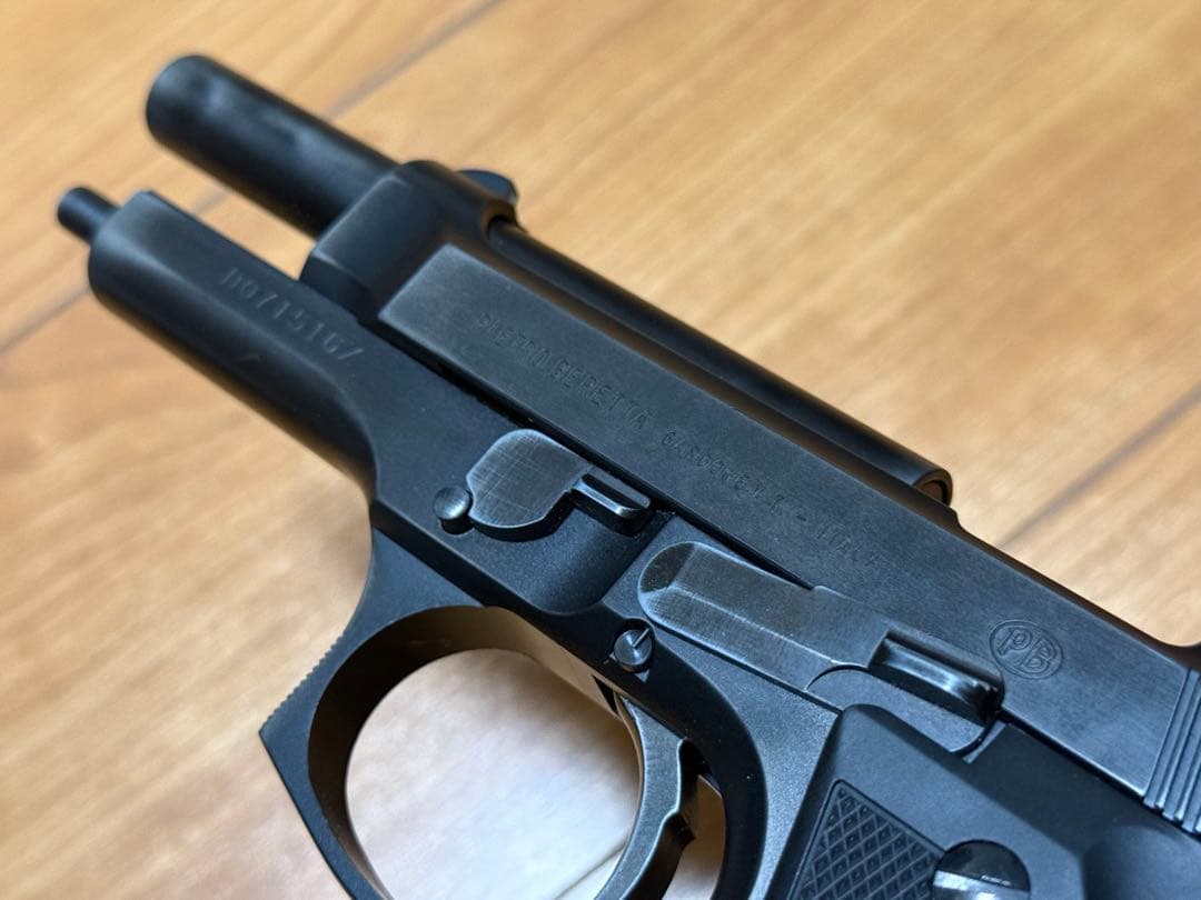 美品 WA ベレッタ M92FS ダイハードタイプ バトルダメージ
