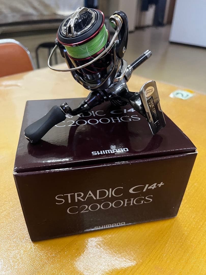 美品　SHIMANO STRADIC C14+ C2000HGS