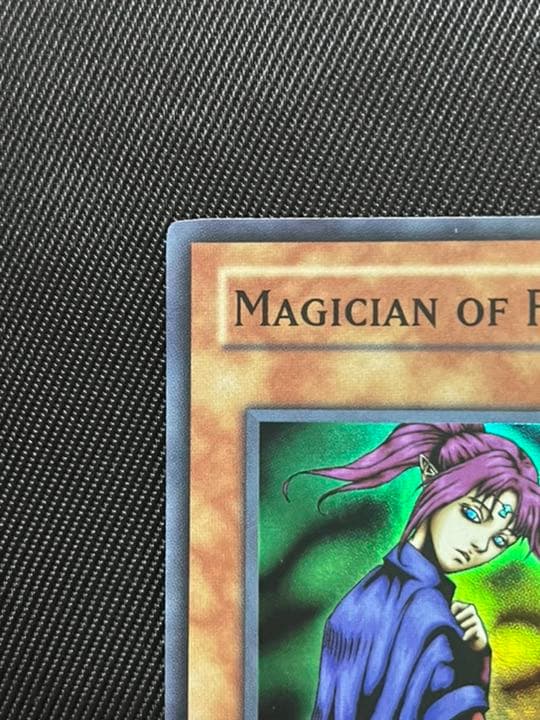 遊戯王　聖なる魔術師　セイントマジシャン　スーパーレア　英語版　CP02