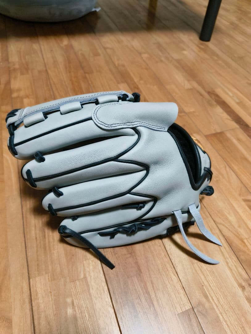 【即戦力・型良】ミズノプロ 硬式 投手用 オーダー 西野勇士モデル