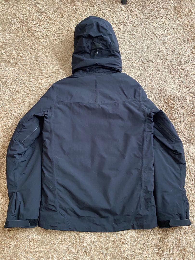 patagonia メンズプリモダウンジャケット　GORE-TEX XS