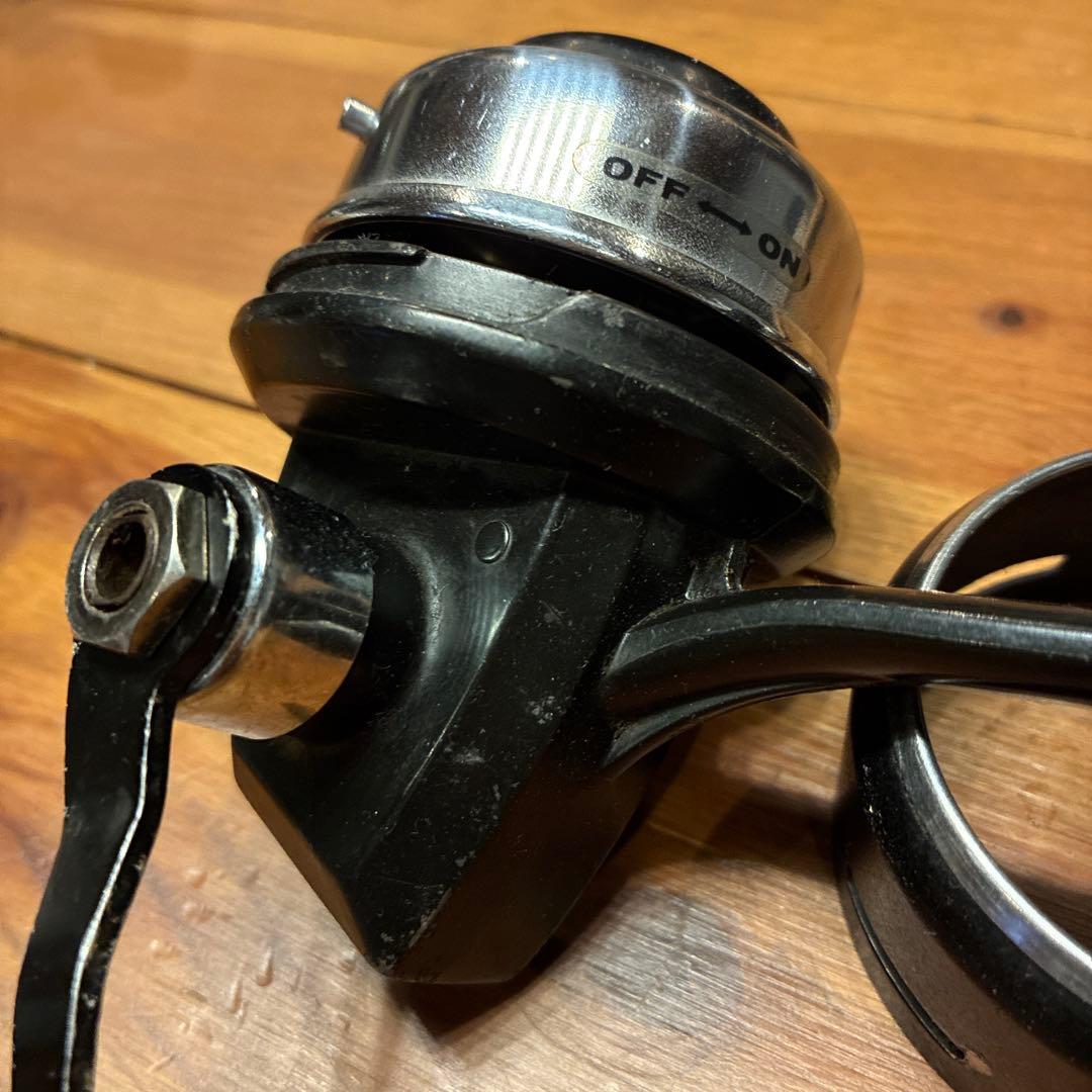 ABU501 　クローズドフェイスリール　欠品あり 機械良好