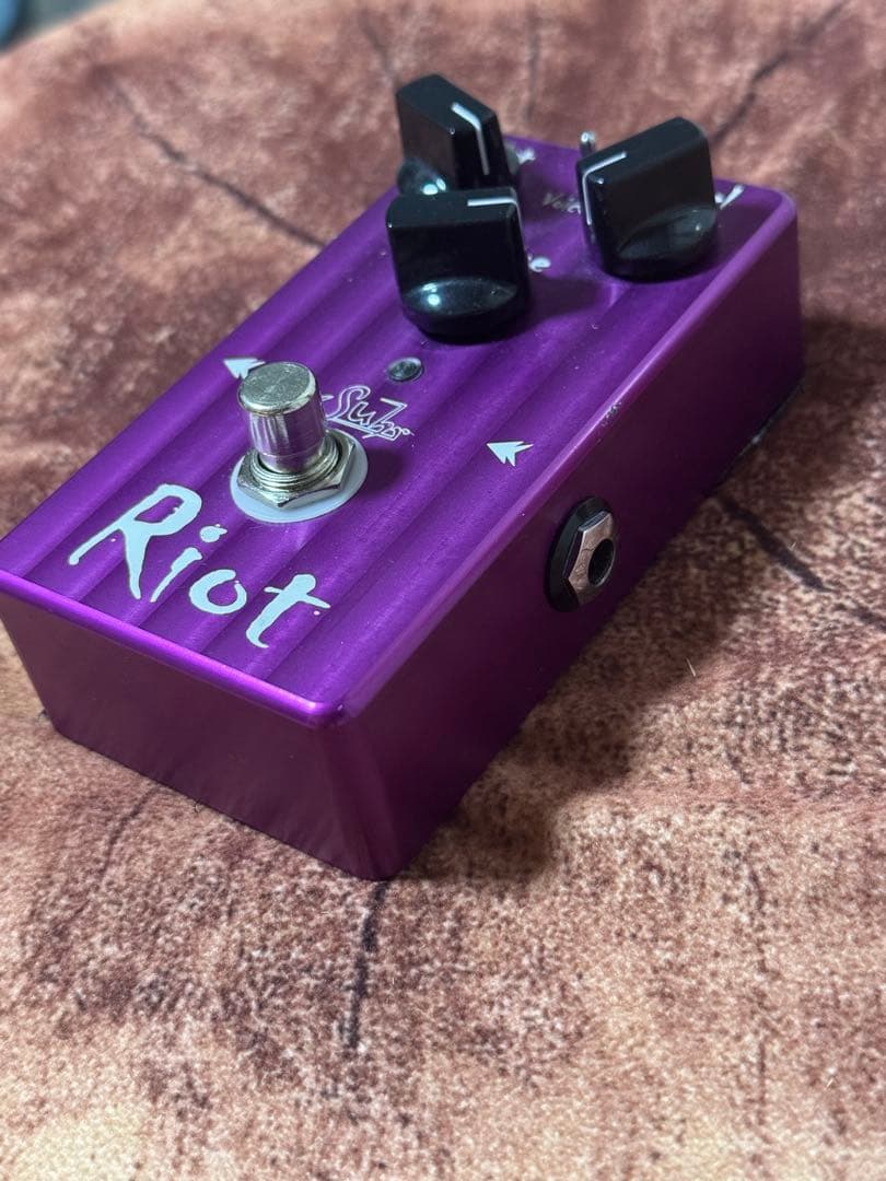 ギターエフェクター　Suhr riot ディストーション