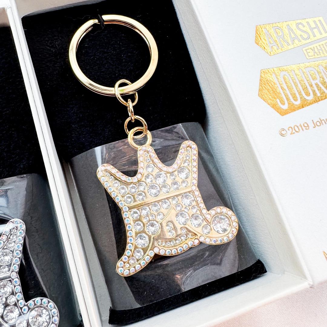 嵐 キーホルダー 嵐を旅する展覧会 スワロフスキー ゴールド&シルバー　セット