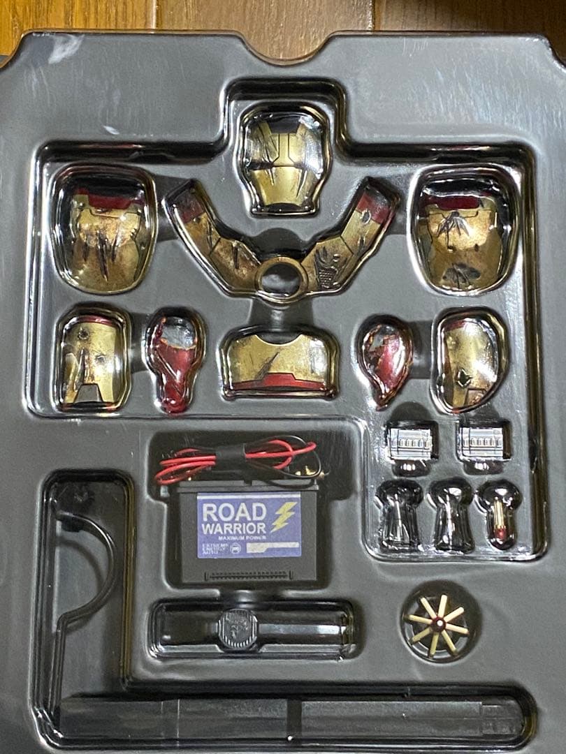 ホットトイズ ムービーマスターピース DIECAST アイアンマンマーク42