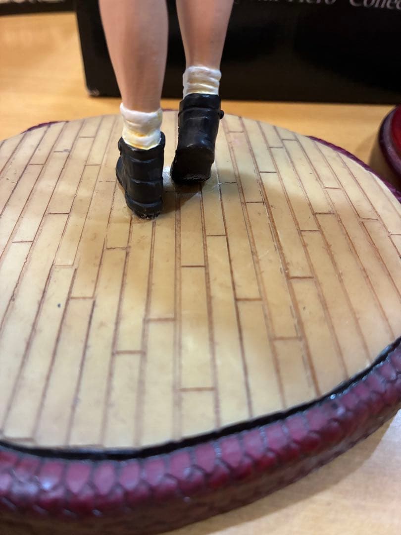 AC/DC アンガス ヤング スタチュー　フィギュア　ANGUS YOUNG