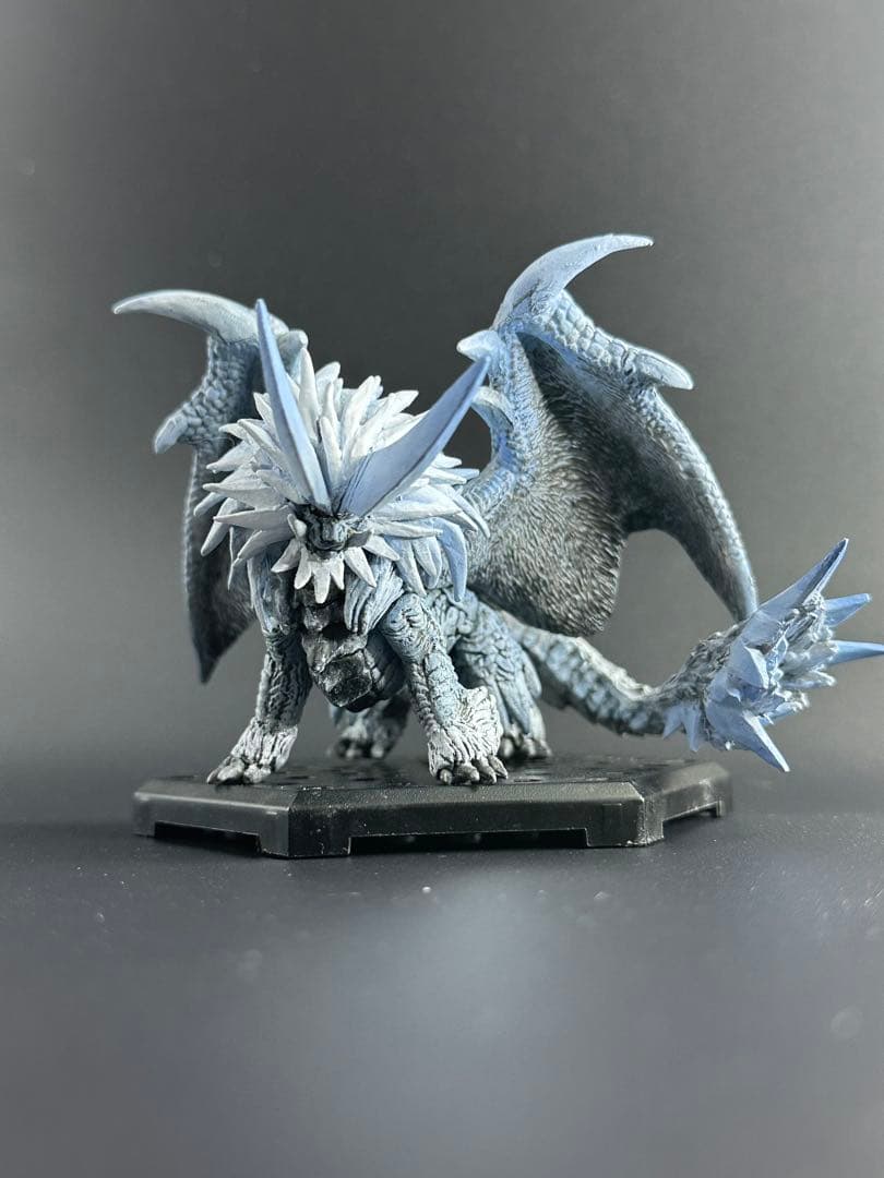 福*助様 モンスターハンター　スタンダードモデル　フィギュア　凍王龍トア・テスカ