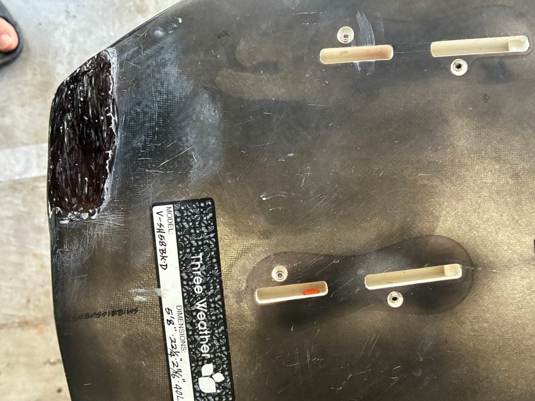 送料込　スリーウェザーサーフボード　シェルター　40L