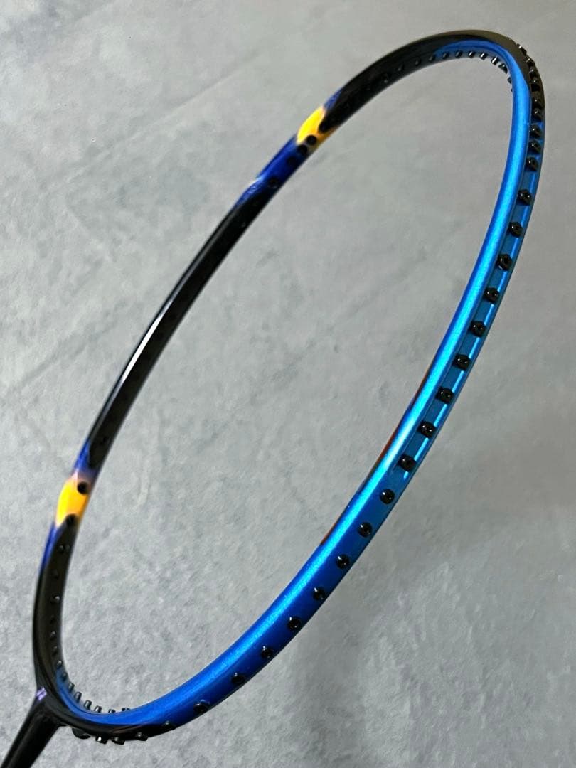 YONEX アストロクス77バドミントンラケットASTROX77青