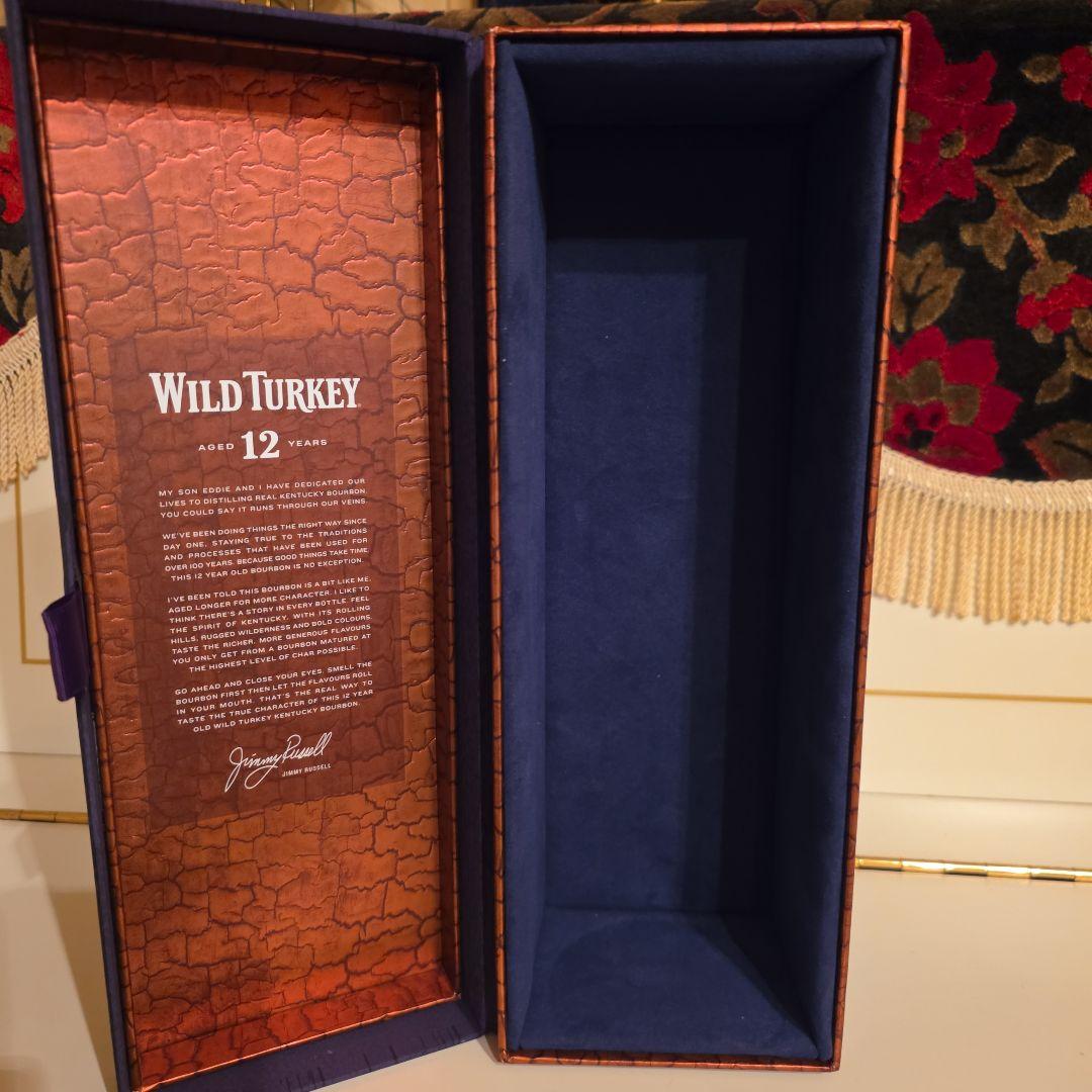[ 入手困難 ] ワイルドターキー 12年 箱付き 終売品 13500円 !