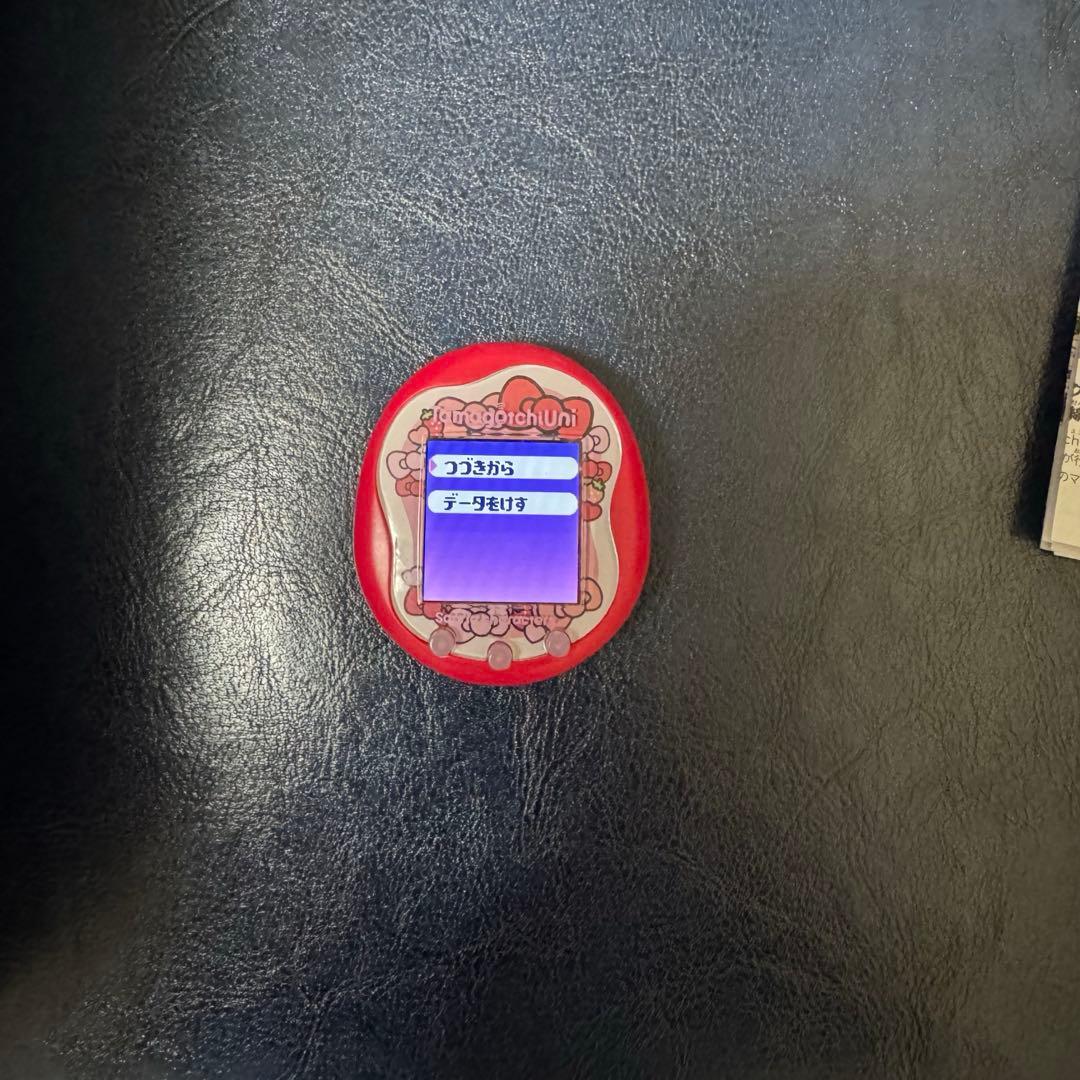 たまごっちユニ　サンリオ　ハローキティ