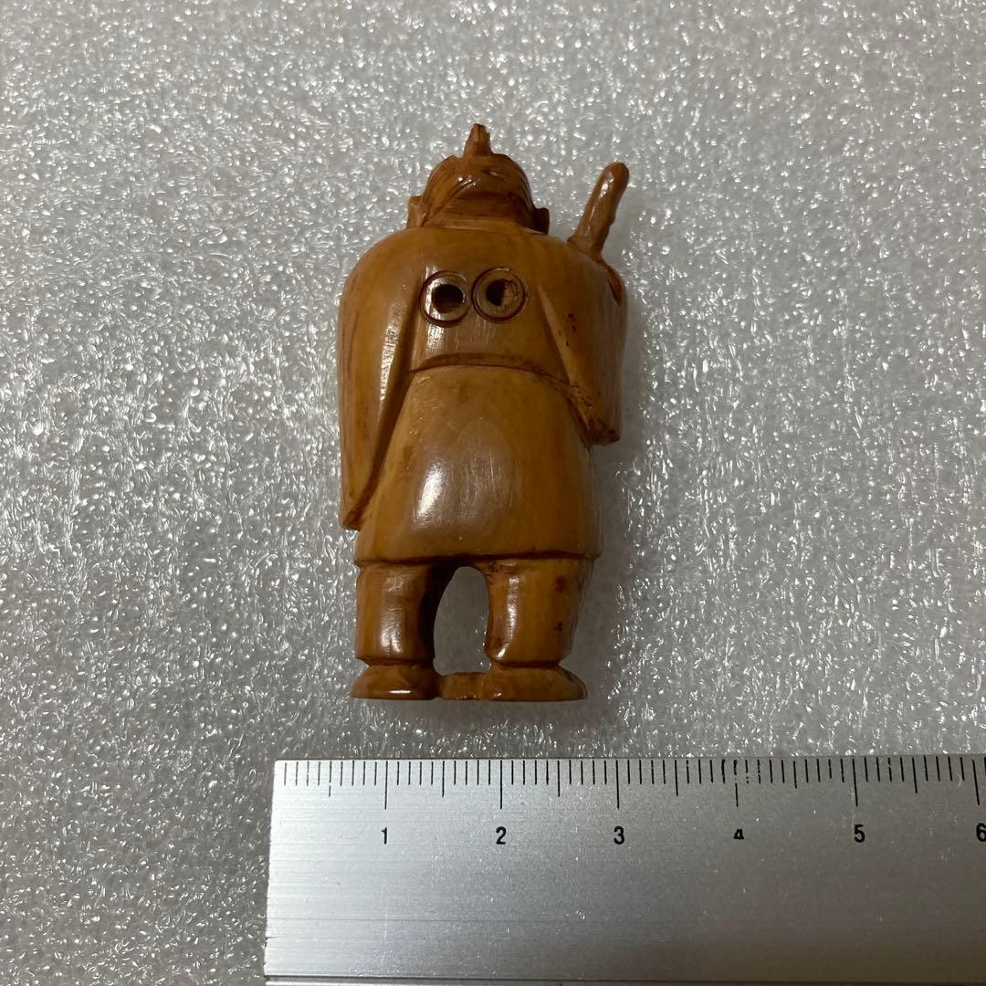 極上天然素材　釣り人彫刻　根付　提げ物