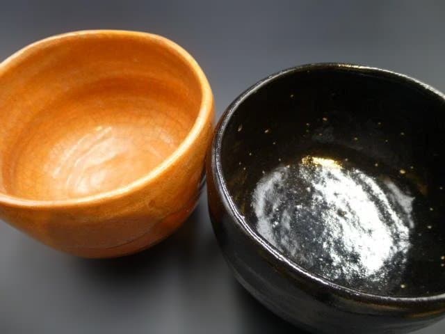 楽吉左衛門　十代　旦入　赤黒茶碗／共箱／銘「高砂」／裏千家十四代　淡々斎極め箱